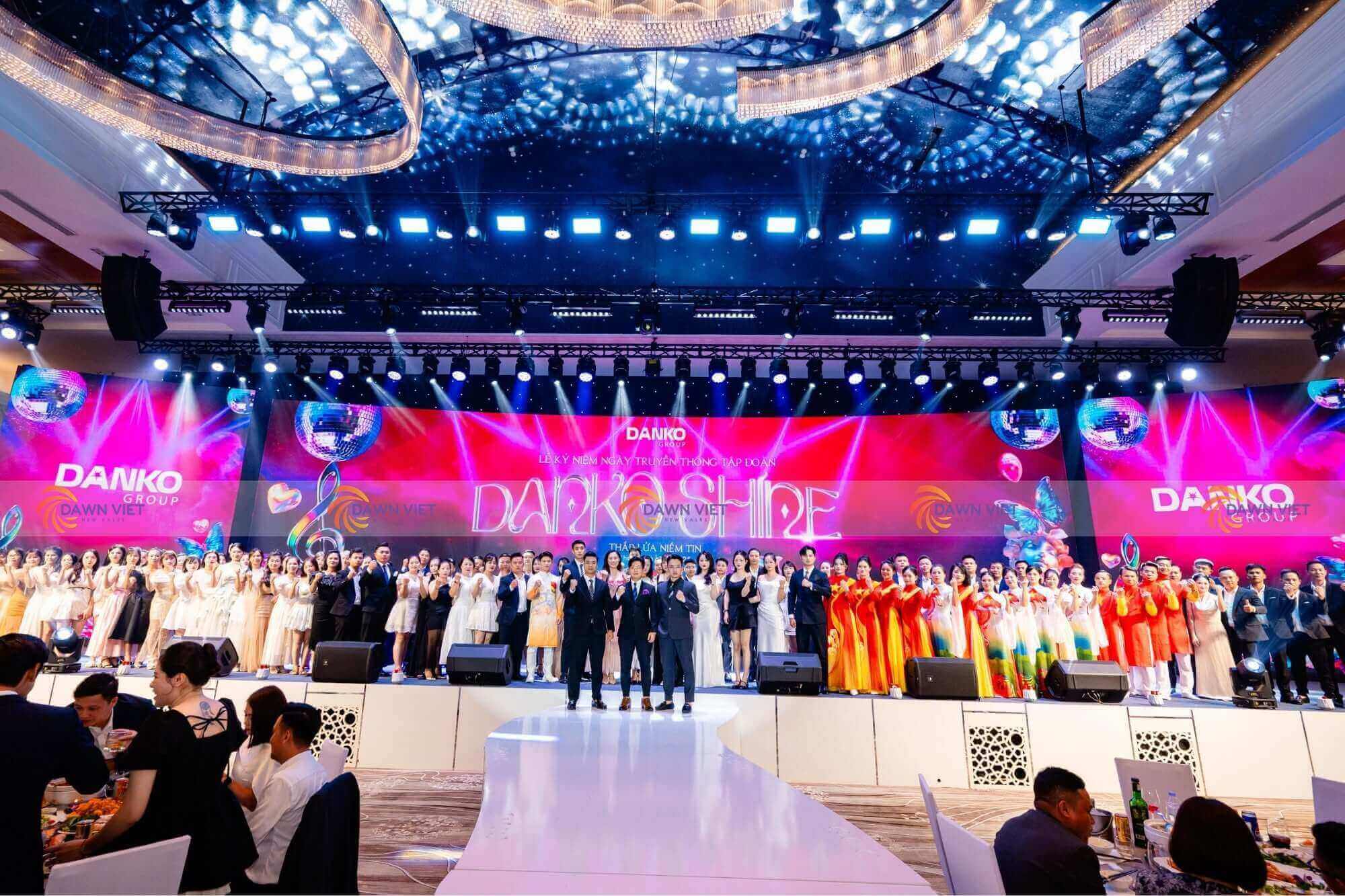 GALA DINNER “DANKO SHINE” – KIẾN TẠO HÀNH TRÌNH KẾT NỐI, NƠI NỘI LỰC TẬP THỂ CÙNG TOẢ SÁNG